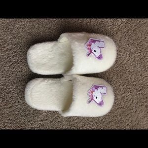 Indoor unicorn slippers